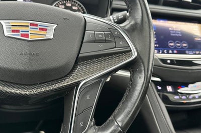 2023 Cadillac XT5 Sport