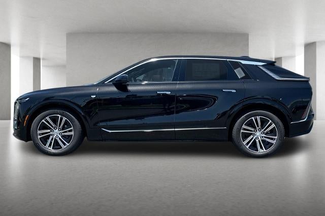 2025 Cadillac LYRIQ Luxury 1