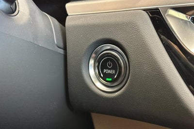 2025 Cadillac LYRIQ Luxury 3