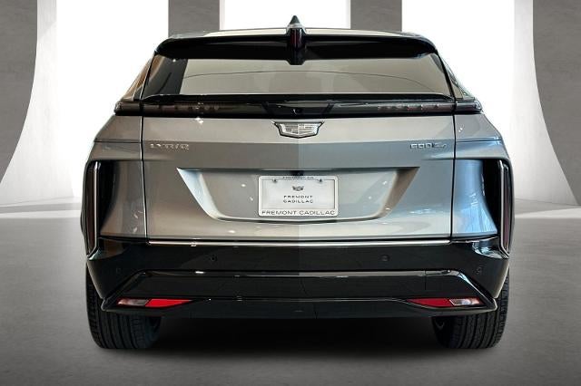 2025 Cadillac LYRIQ Luxury 3