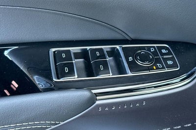 2025 Cadillac LYRIQ Sport 1