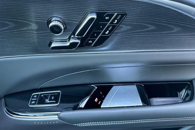 2025 Cadillac LYRIQ Sport 1