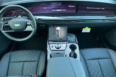 2026 Cadillac ESCALADE IQL Luxury
