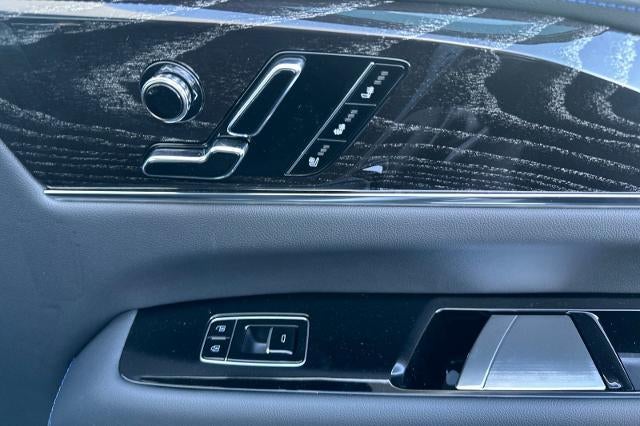 2026 Cadillac ESCALADE IQL Luxury