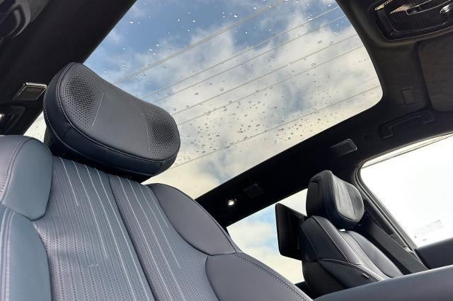 2026 Cadillac ESCALADE IQL Premium Luxury