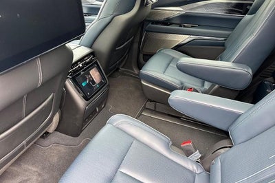 2026 Cadillac ESCALADE IQL Premium Luxury