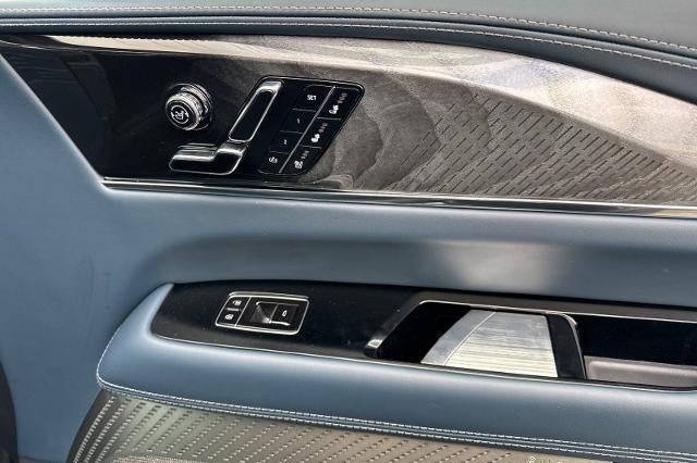 2026 Cadillac ESCALADE IQL Premium Luxury
