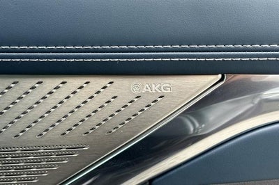 2026 Cadillac ESCALADE IQL Premium Luxury