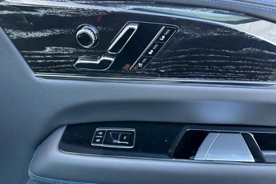 2026 Cadillac ESCALADE IQL Sport