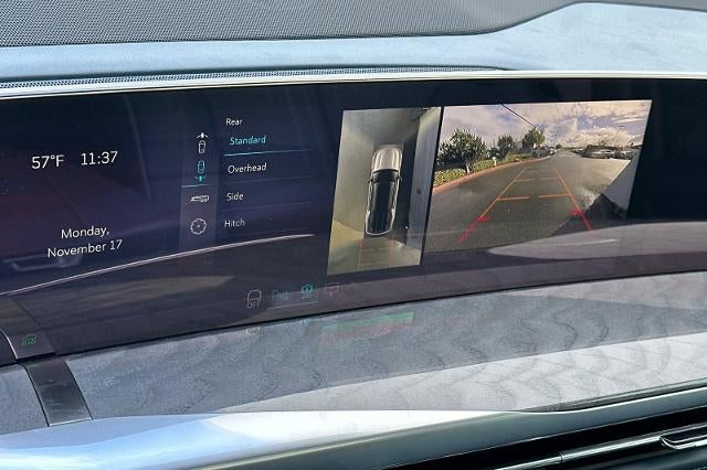 2026 Cadillac ESCALADE IQL Premium Sport