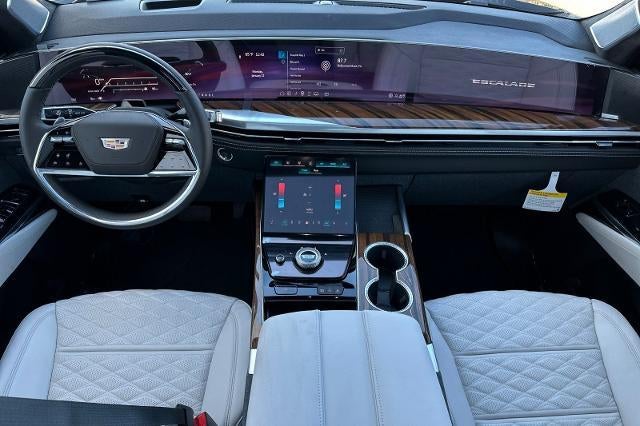 2026 Cadillac Escalade Platinum Luxury