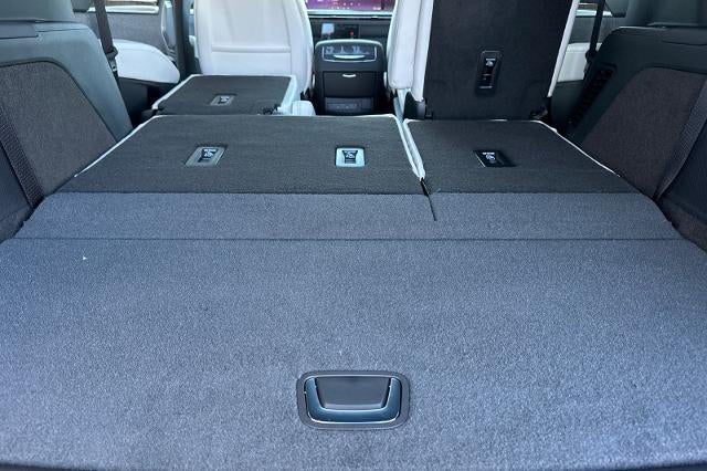 2026 Cadillac Escalade Platinum Luxury