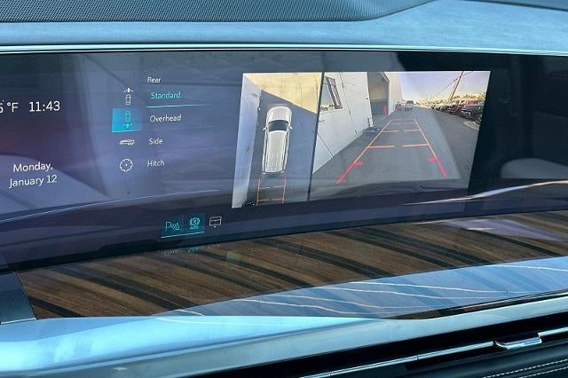 2026 Cadillac Escalade Platinum Luxury