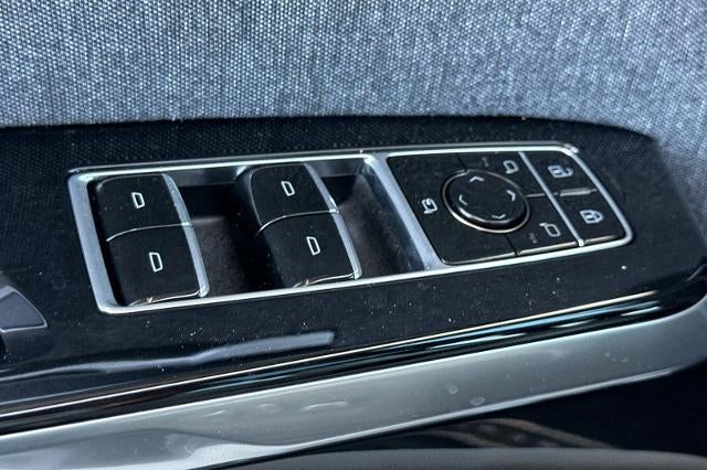 2026 Cadillac Escalade Platinum Luxury