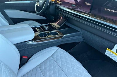 2026 Cadillac Escalade Platinum Luxury