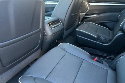 2026 Cadillac Escalade ESV Luxury