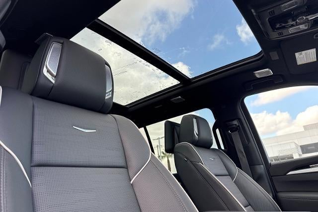 2026 Cadillac Escalade ESV Luxury
