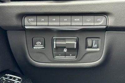 2026 Cadillac Escalade ESV Luxury