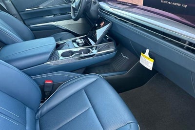 2026 Cadillac ESCALADE IQ Premium Sport