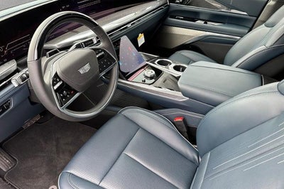 2025 Cadillac ESCALADE IQ Sport 2