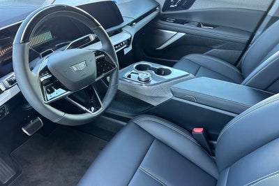 2027 Cadillac OPTIQ Luxury