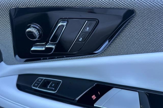 2027 Cadillac OPTIQ Luxury