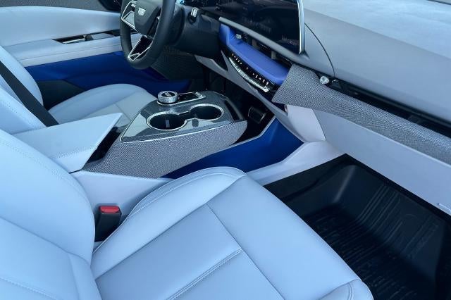 2026 Cadillac OPTIQ Luxury