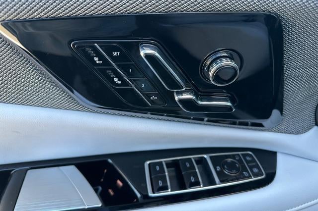2027 Cadillac OPTIQ Luxury