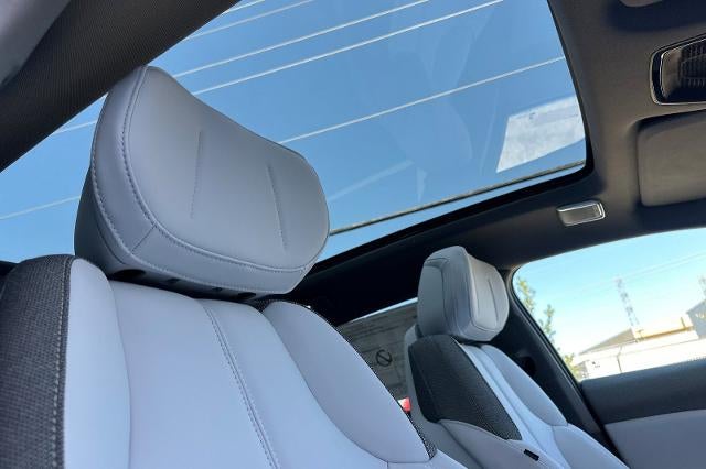 2027 Cadillac OPTIQ Luxury
