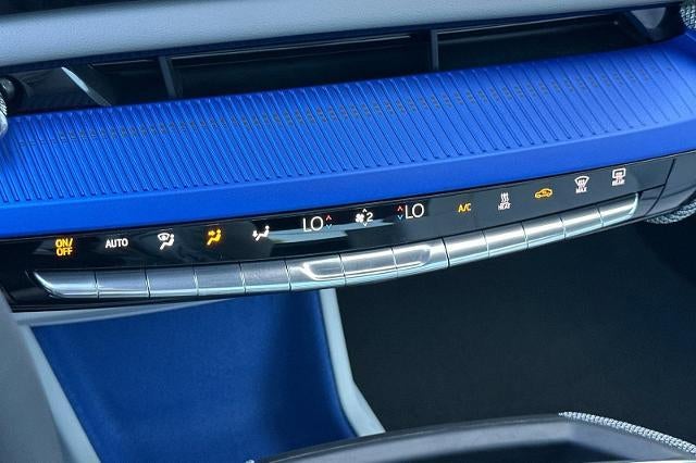 2027 Cadillac OPTIQ Luxury