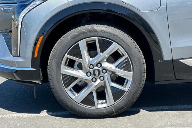 2027 Cadillac OPTIQ Luxury