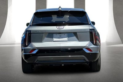 2027 Cadillac OPTIQ Luxury