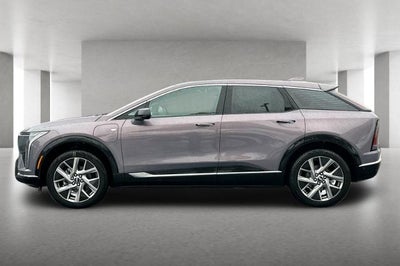 2026 Cadillac OPTIQ Luxury