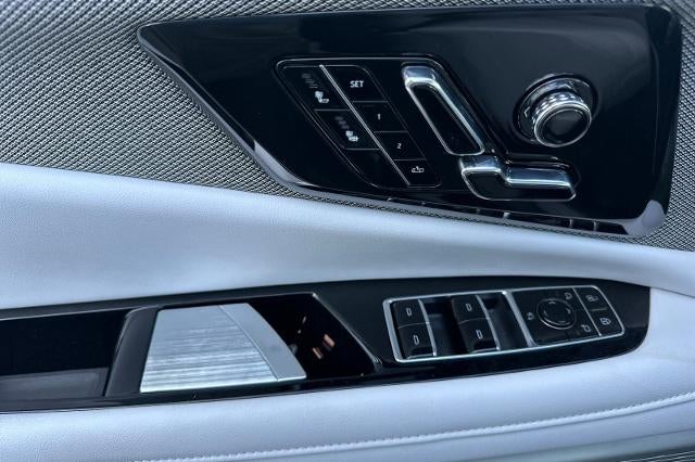 2027 Cadillac OPTIQ Luxury