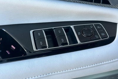 2027 Cadillac OPTIQ Luxury