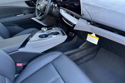 2027 Cadillac OPTIQ Luxury