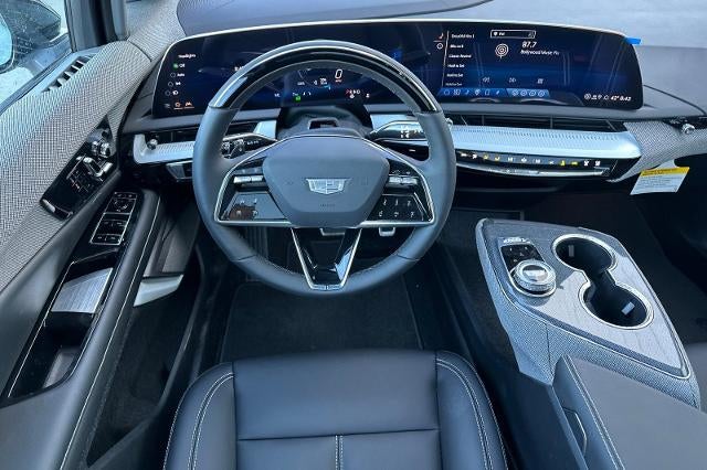 2026 Cadillac OPTIQ Luxury