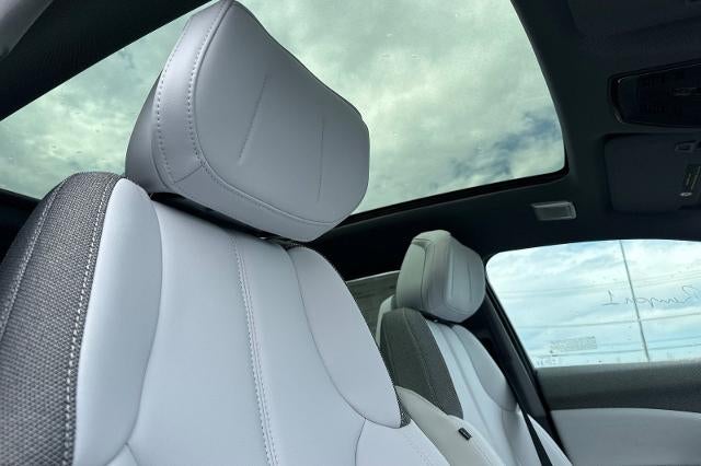 2027 Cadillac OPTIQ Luxury