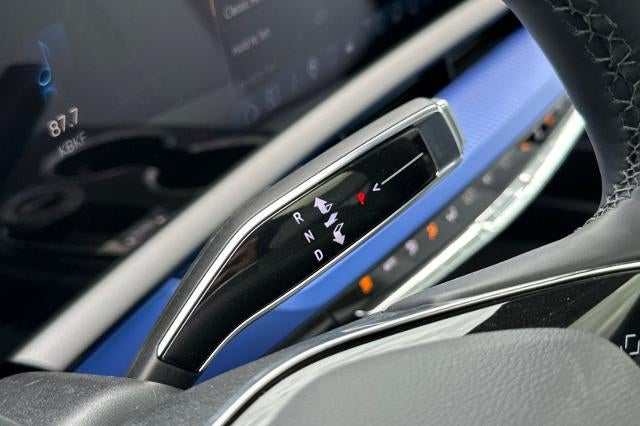 2027 Cadillac OPTIQ Luxury
