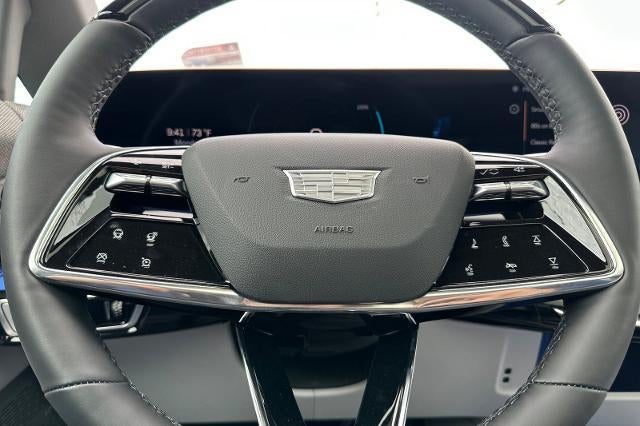 2027 Cadillac OPTIQ Luxury