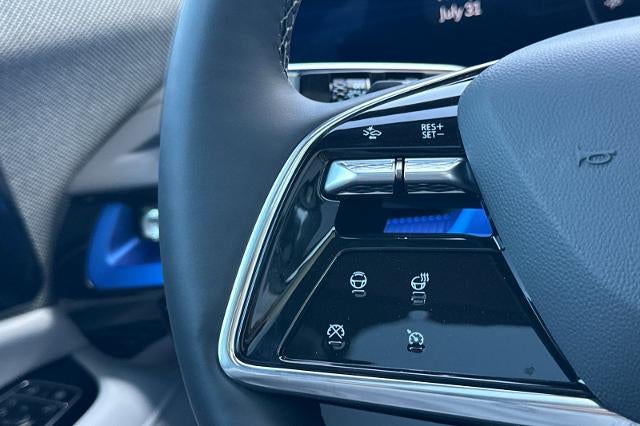 2027 Cadillac OPTIQ Luxury