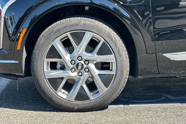2027 Cadillac OPTIQ Luxury