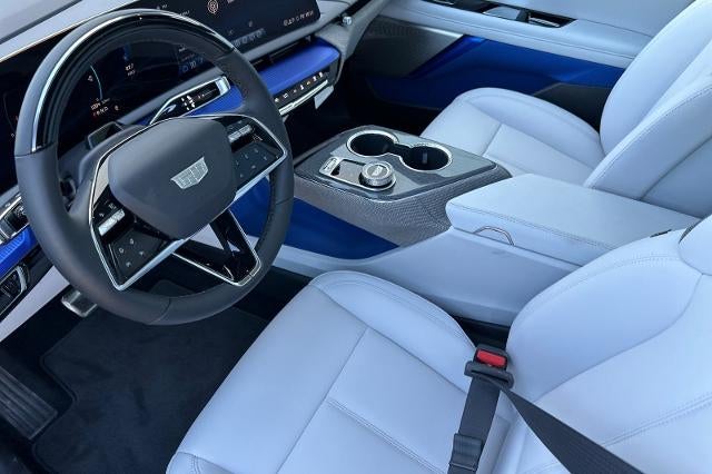 2027 Cadillac OPTIQ Luxury