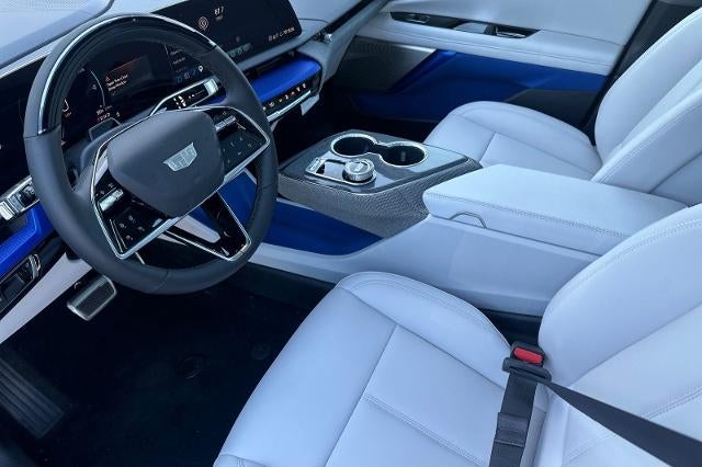 2027 Cadillac OPTIQ Luxury