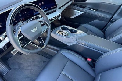 2027 Cadillac OPTIQ Luxury