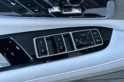2027 Cadillac OPTIQ Luxury