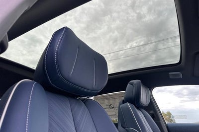 2027 Cadillac OPTIQ Premium Luxury