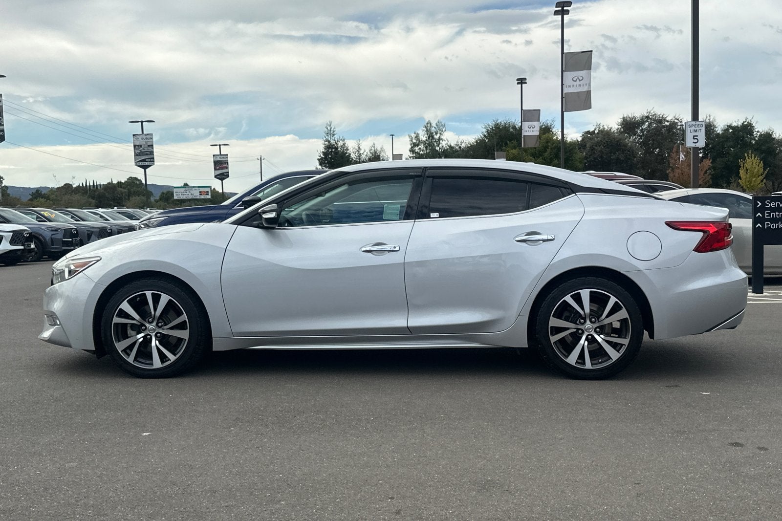 2017 Nissan Maxima 3.5 SV