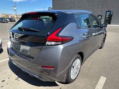 2025 Nissan Leaf S