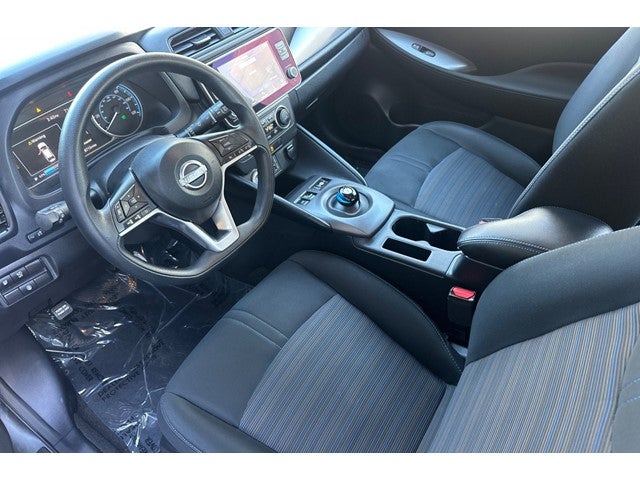 2025 Nissan Leaf S